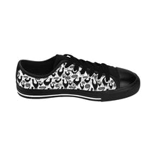 Scattered Snooty Cats Women's Sneakers